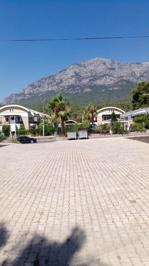 Ugur Beach Hotel Kemer Extérieur photo